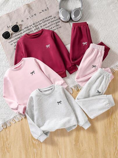 SHEIN Genkimix Kids 2件套女童卫衣和运动裤套装，穿着方便，蝴蝶印花装饰，百搭实用