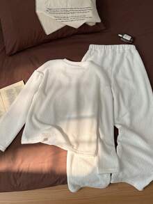 Franclia 休闲简约刺绣套头家居服睡衣 - 白色 - 查看 2