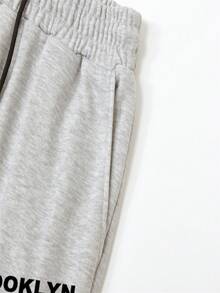 Manfinity Homme 宽松男士标语印花抽绳腰带运动裤 印花宽松灰色运动裤 男士字母印花弹力裤 - 淺灰色 - 查看 5