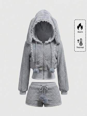 Kawaii Ensemble 2 pièces pour femmes composé d'un sweat-shirt à capuche avec oreilles de lapin en dentelle et patchwork peluche, et de shorts moelleux pour l'automne/hiver