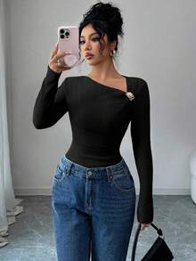 SHEIN Elenzya Women's Black Autumn Elegant Night Out Fleece Ribbed Oblique Collar Ruched Metal Button Decor Long Sleeve T-Shirt,Slim Fit Casual Top For Office - Black - View 5