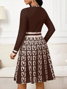 SHEIN Lady 女士时尚优雅撞色印花中长连衣裙 - 酒紅色 - 查看 2