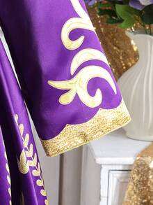 SHEIN Áo choàng Abaya Jalabiya màu tím thanh lịch cổ điển dành cho thanh thiếu niên, mùa xuân/hè, mang các yếu tố thiết kế truyền thống Trung Đông, phù hợp cho các buổi lễ gia đình và sự kiện văn hóa. - Màu tím - Xem 6