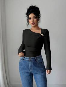 SHEIN Elenzya Women's Black Autumn Elegant Night Out Fleece Ribbed Oblique Collar Ruched Metal Button Decor Long Sleeve T-Shirt,Slim Fit Casual Top For Office - Black - View 3