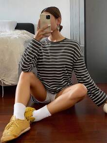 DAZY 女士休闲条纹宽松长袖圆领T恤 Y2k - 灰色 - 查看 3
