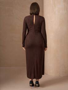 Chikora Damen Kleid in Große Größen mit Langarm, elegantes dehnbares Strickkleid mit Metallknopf-Dekor, geeignet für Bürokleidung von Frauen im Herbst und Winter, Arbeitsoutfits für Frauen, Arbeitsshirts für Frauen, Herbstkleidung für Frauen, Herbstoutfits für Frauen - Kaffeebraun - Übersicht 2