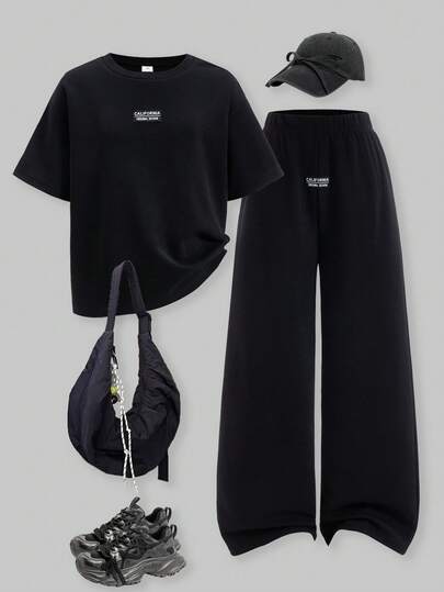 SHEIN ChillGRL 两件套少女宽松休闲运动纹理面料标签设计圆领上衣和阔腿裤套装，适合日常通勤、休闲、度假、朋友聚会、街头风格。