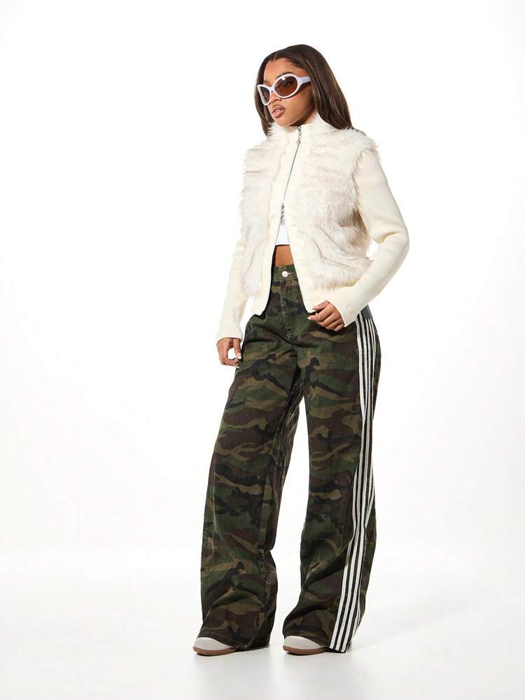 SUMWON WOMEN Camo Wide Leg Jeans With Side Stripes
