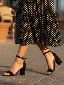 Velvet Black