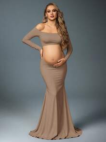 MaterniChic 露肩长袖镂空修身鱼尾连衣裙，孕妇写真服装 - 駝色 - 查看 7