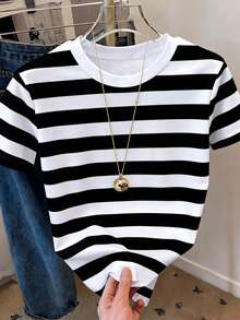 Resyla Women's Striped Print Casual Round Neck Short Sleeve T-Shirt - Multicolor - View 3