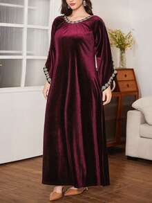 Al Najma Gaun Gaya Arab Wanita Ukuran Besar Longgar dengan Bordir Elegan - Burgundy - View 5
