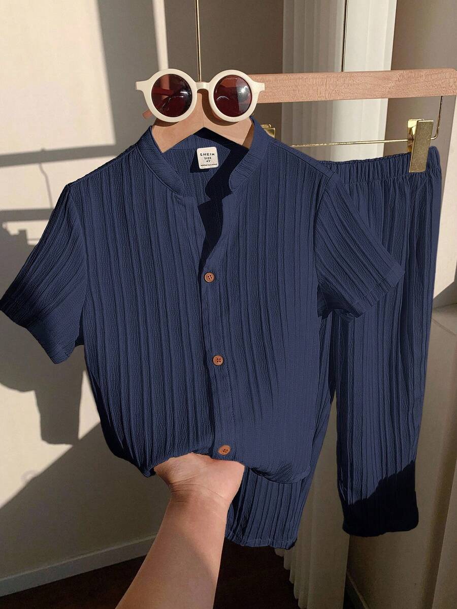 SHEIN 2pcs/Set Baby Boy/Girl Comfortable Casual Daily Textured Fabric White Short Sleeve Shirt And Pants Set, Suitable For Indoor, Outdoor, Daily, Sports, Play, Party, Photo Shoot, Holiday, Festival In Spring/Summer - Navy Blue - View 1