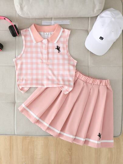 SHEIN Girls' Plaid Collar Sleeveless Crop Top + Pleated Skirt Set, Pink Plaid Pattern, Cute And Fresh, Top With Horse Logo Accent, Skirt With White Side Trim. Suitable For Summer School, Cultural Activities, Parent-Child Afternoon Tea, Sweet Academic Style, Easily Create A Cute And Fashionable Little Princess Look