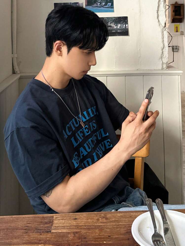 Men's Solid Color Blue Letter Print Black Fabric T-Shirt, Summer
