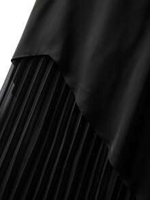 GlowEve CURVE Plus Size Women Asymmetrical Patchwork Pleated Skirt - Black - View 4