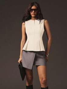 Hauture 女士性感休闲办公风前拉链荷叶边修身无袖上衣 - 卡其色 - 查看 4