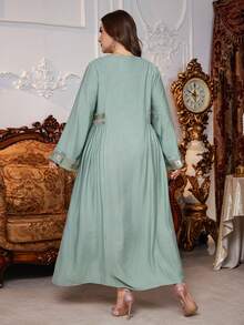 Layrah 加大码女士土耳其风格优雅花卉刺绣传统长裙