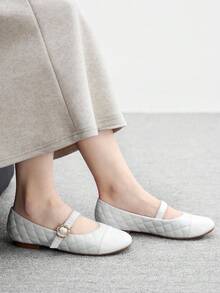 CUCCOO BIZCHIC Women's Buckle Design Casual Fashionable Flat Shoes - White - View 5