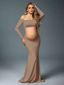 MaterniChic 露肩长袖镂空修身鱼尾连衣裙，孕妇写真服装 - 駝色 - 查看 5