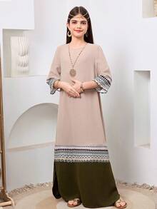 SHEIN Tween Girl New Casual Minimalist Resort Color Block Robe, Girls Long Robe. Traditional Arabic Clothing, Kaftan, Jalabiya, Abaya Long Robe Ramadan, Sister Matching, Mother-Daughter Matching Ramadan Dresses, Eid Dress, Abaya Jalabiya Lace Soft Robe, Lightweight Comfortable Robe - Multicolor - View 7
