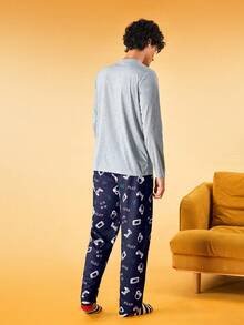 Notgurli 男士字母印花长袖衬衫和全印花长裤睡衣套装，舒适优雅的细节设计，秋冬服装 - 淺灰色 - 查看 2