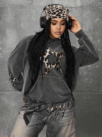 Grunge Punk Sudadera con capucha con estampado de leopardo, estrella de cinco puntas y remaches, estilo subcultura Y2K, chica cool punk grunge, talla grande para mujer