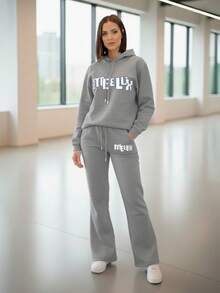 Set Deportivo para Dama | Sudadera con Capucha y Pants Acampanados | Moda Casual y Cómoda - Gris - Ver 1