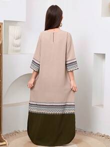 SHEIN Tween Girl New Casual Minimalist Resort Color Block Robe, Girls Long Robe. Traditional Arabic Clothing, Kaftan, Jalabiya, Abaya Long Robe Ramadan, Sister Matching, Mother-Daughter Matching Ramadan Dresses, Eid Dress, Abaya Jalabiya Lace Soft Robe, Lightweight Comfortable Robe - Multicolor - View 3