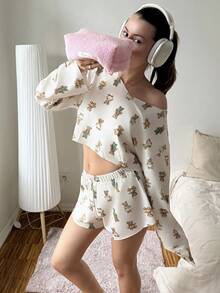 SHEIN EZwear 2pcs Women Casual Bear Print Off-Shoulder Ruffle Hem Crop Sweatshirt & Loose Shorts Set - White - View 3