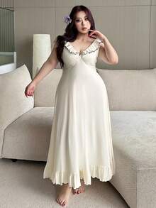 Dazy Plus 优雅荷叶边V领裹身长款睡袍 - 杏色 - 查看 6