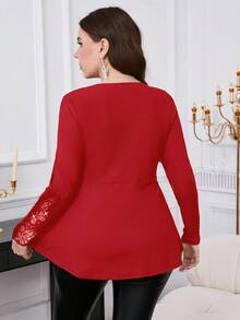 Reflora Camiseta elegante con bordado floral y detalle de giro con rhinestones para talla grande - Rojo - Ver 2