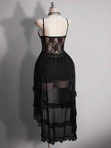 SHEIN ICON Plus Size Women's Retro Elegant Sexy Fashion Individual Millennial Style Y2K Dark Gothic Outfit Avant-Garde Bold Urban Modern Lace Patchwork Mesh Sheer Multi-Layered Ruffles Short In Front Long In Back Black Slim Fit Heavy-Duty Camisole - Black - View 10