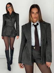 SHEIN EZwear 优雅女士黑色粗花呢套装，包含翻领长袖西装外套和配套短裤，打造精致干练的造型。女士西装外套，粗花呢外套，女士商务套装，女士西装外套，女士西装套装 - 黑色 - 查看 4