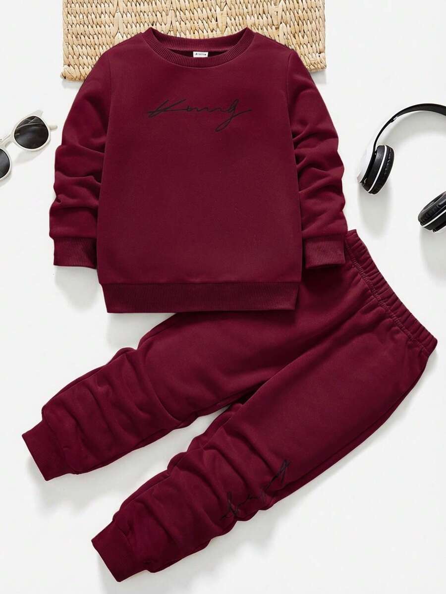 SHEIN 男童宽松休闲舒适圆领字母印花套头衫和抽绳裤套装 - 酒紅色 - 查看 1