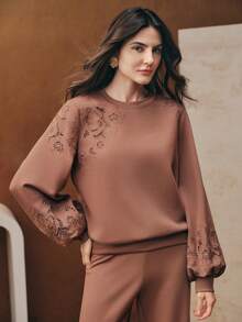 Anewsta Elegant Women's Asymmetrical Fabric Embroidered Sweatshirt, Suitable For Winter, Autumn, Christmas, Chic And Stylish - Khaki - View 3