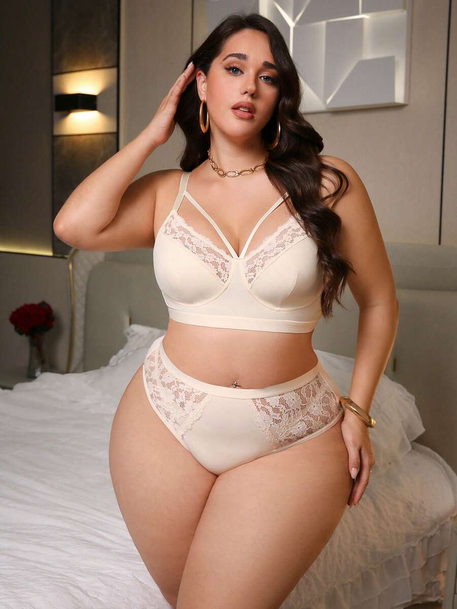 SHEIN 2件套加大码女士蕾丝拼接文胸套装