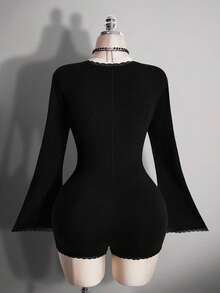 SHEIN ICON Women's Plus Size Autumn/Winter Warm Millennial Style Y2K Sexy Fashion Avant-Garde Bold Individual Street Punk Gothic Style Front Hollowed-Out Lace Patchwork Flared Long Sleeve Black Knit Ribbed Slim Fit Black Jumpsuit