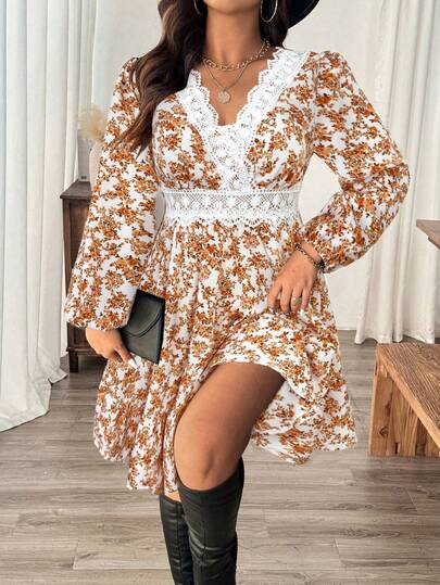 SHEIN Frenchy Plus Size Women Vacation Contrast Lace Floral Print Lantern Sleeve Fashion Dress