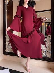 DAZY Women's Elegant Flare Sleeve Dress