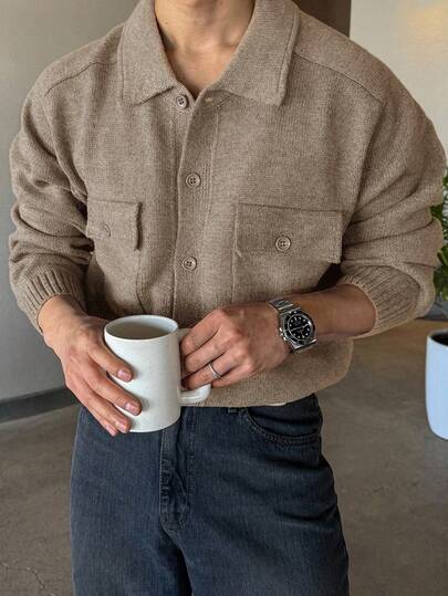 DAZY カーキ色 メンズセーター 胸ポケット付き 秋用