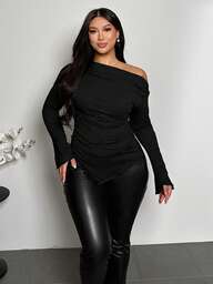 Firerie Plus Size Women Black Solid Asymmetric Hem Ruched Shoulder Long Sleeve Fitted Fashionable T-Shirt/Winter One Shoulder Top Plus Black Tops Women Sexy Plus Size Black Tops Black Clothes Women Asymmetrical Top Plus Spring