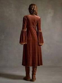 SoleilVie 女士刺绣优雅V领长袖连衣裙 - 棕色 - 查看 6