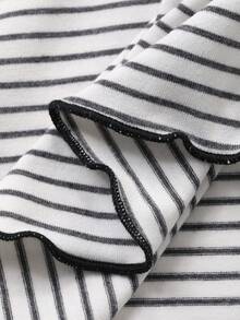 Dazy Plus Fashionable Color Block Round Neck Loose Heart Striped Straight Dress-Style Long Nightgown - Grey - View 8