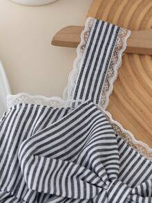 SHEIN Genkimix Kids Young Girl' Fashion Stylish Set, Big Bow Strap Dress Vest + Slim Flared Pants, Sweet & Cute 2 Pieces Outfit, Summer Teenage Girl Clothes Sets Pants Shirt Kpopp Low Waisted Flare Kids Young Girls Cami And Wide Leg Pants Set Sumwon Flare Pants Set Kids Girls Pants And Top Birthday Girl