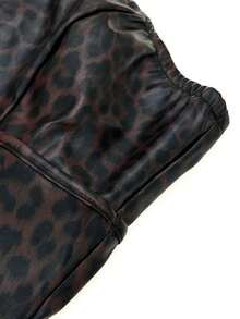 Lumivelle 女士秋冬PU皮豹纹蝴蝶结装饰无肩带上衣 - 黑色 - 查看 9