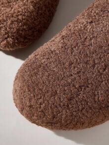 Solecia 女士休闲百搭通勤简约保暖平底鞋，秋冬款 - 棕色 - 查看 6