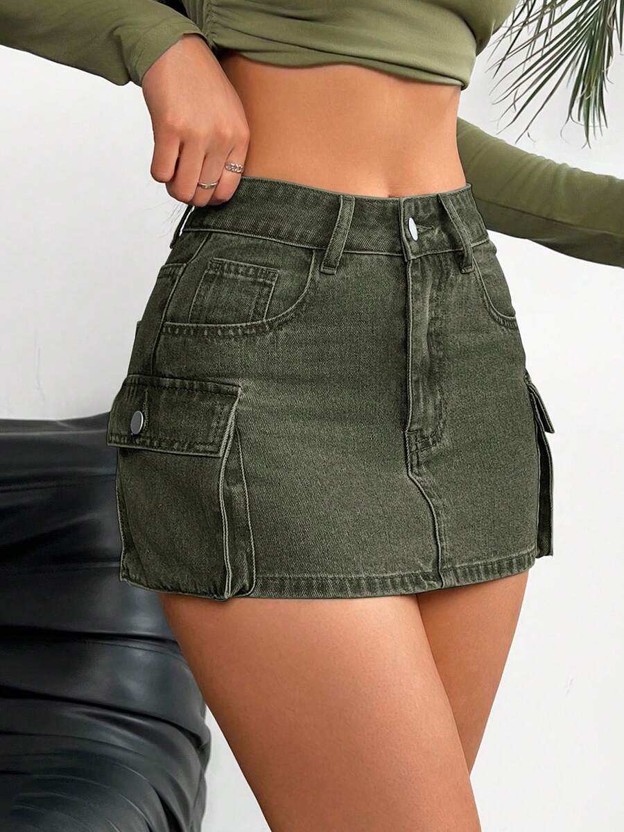 SHEIN PETITE 女士夏季时尚翻盖口袋修身牛仔迷你裙 - 軍綠色 - 查看 1