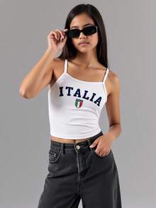 1件少女夏季酒红色罗纹吊带背心，白色肩带和领口饰边，柔软弹力面料，无袖直筒剪裁，轻盈设计，适合上学、周末郊游和温暖季节穿着。 - 白色 - 查看 8