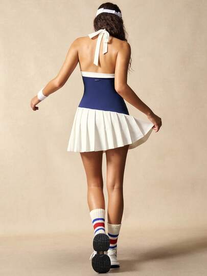 VARSIVA Váy thể thao cổ yếm xếp ly viền màu tương phản dành cho nữ